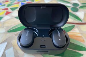 Bose QC Earbuds Review