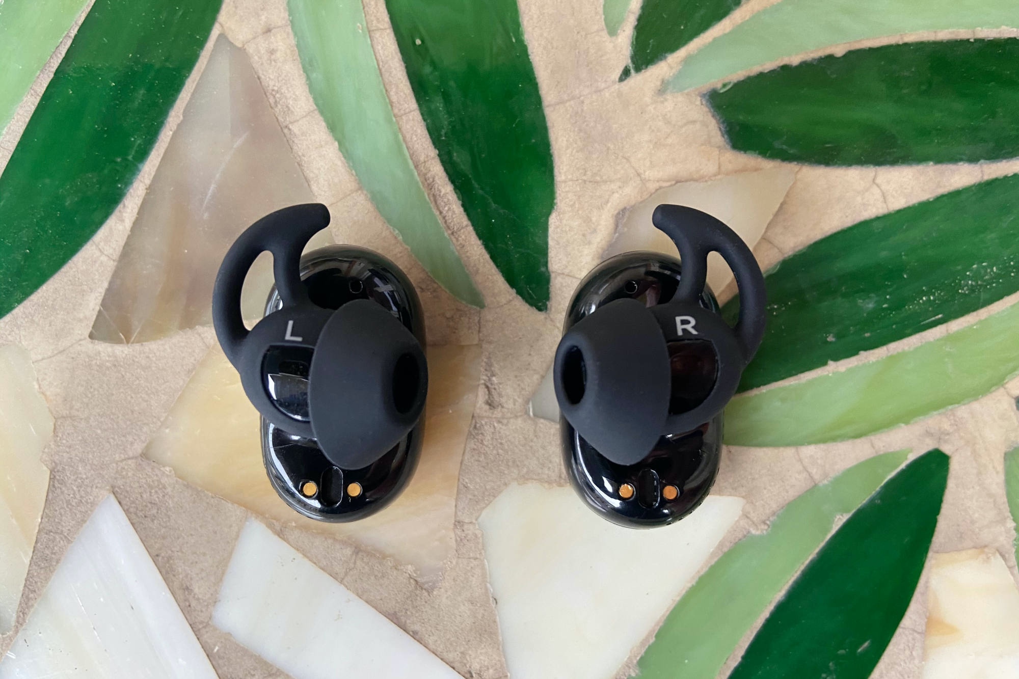 Bose QC Earbuds Controls, Review Best Noise Cancelling Earbuds