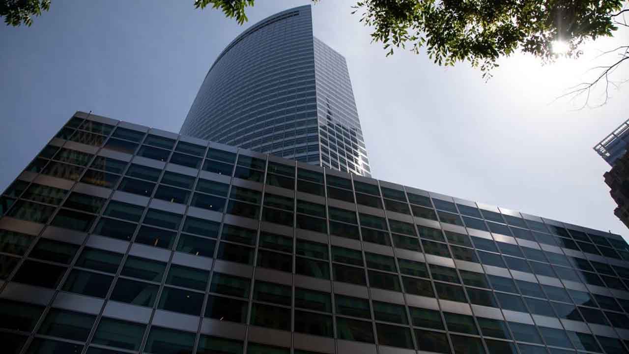 Goldman Sachs will cut hundreds of jobs this month Technuto 00